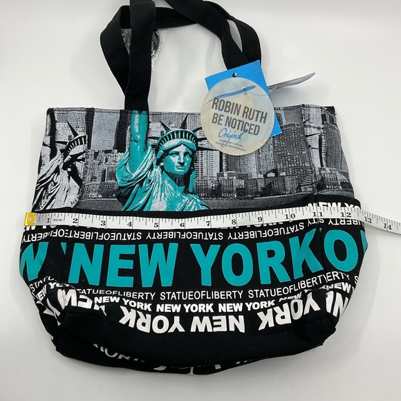 Robin Ruth New York City Graphic Tote Bag - Picture 9 of 11
